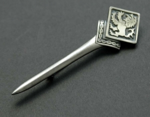 Rampant Lion Kilt Pin KP15M