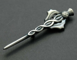 Twisted Thistle Kilt Pin KP33M